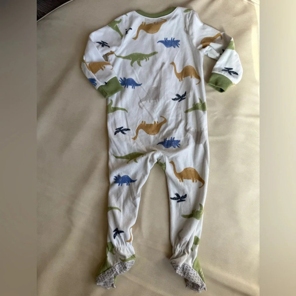 Bundle of dinosaur footed pajamas - Picture 3 of 13